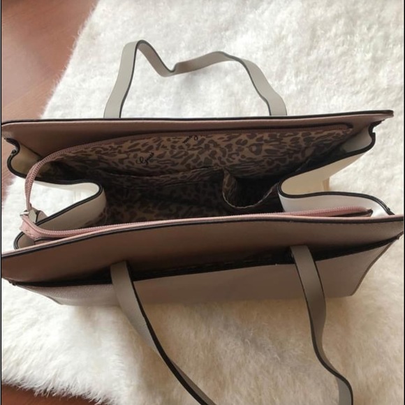 Guess bag - Picture 4 of 5